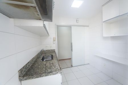 Apartamento para alugar com 75m², 3 quartos e 2 vagas Apartamento para alugar com 75m², 3 quartos e 2 vagasCozinha