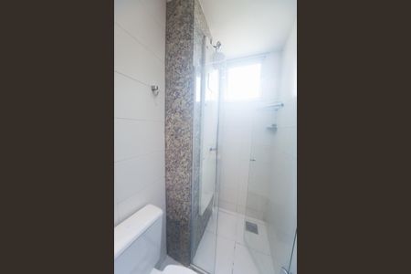 Apartamento para alugar com 75m², 3 quartos e 2 vagas Apartamento para alugar com 75m², 3 quartos e 2 vagasBanheiro social