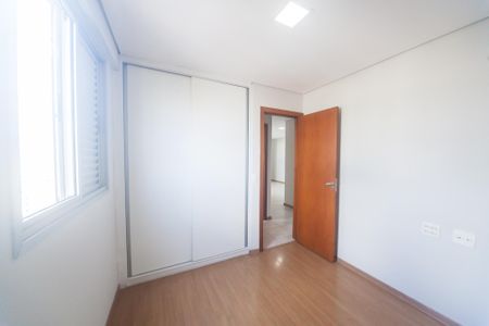 Apartamento para alugar com 75m², 3 quartos e 2 vagas Apartamento para alugar com 75m², 3 quartos e 2 vagasQuarto 1