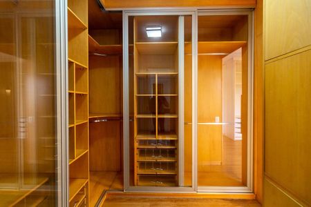 Apartamento à venda com 172m², 3 quartos e 3 vagas