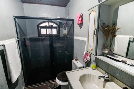 Casa à venda com 616m², 2 quartos e 8 vagas Casa à venda com 616m², 2 quartos e 8 vagasBanheiro Corredor