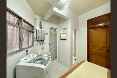 Apartamento para alugar com 125m², 3 quartos e 1 vaga