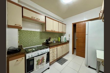 Apartamento para alugar com 125m², 3 quartos e 1 vaga