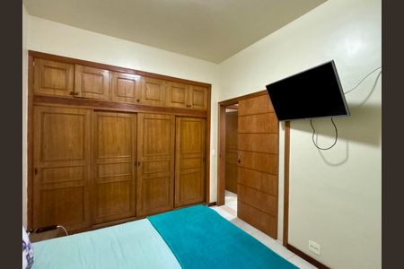 Apartamento para alugar com 125m², 3 quartos e 1 vaga