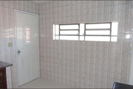 Foto 07 de casa à venda com 4 quartos, 335m² em Parque Tomas Saraiva, São Paulo