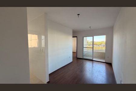 Sala de apartamento à venda com 2 quartos, 48m² em Setor Faicalville, Goiânia