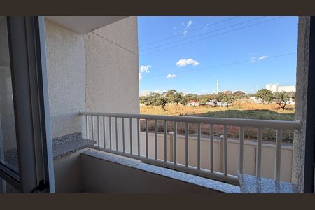 Apartamento à venda com 48m², 2 quartos e 1 vaga Apartamento à venda com 48m², 2 quartos e 1 vagaSacada