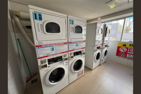 Apartamento à venda com 28m², 1 quarto e sem vaga Apartamento à venda com 28m², 1 quarto e sem vagaLavanderia