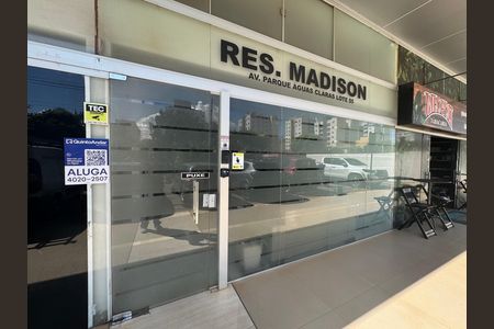 Apartamento à venda com 28m², 1 quarto e sem vaga Apartamento à venda com 28m², 1 quarto e sem vagaFachada perto