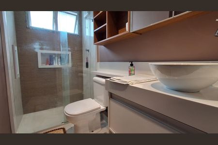 Apartamento à venda com 86m², 3 quartos e 1 vagaBanheiro Social 