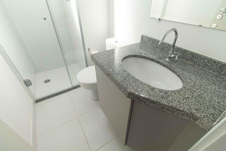Apartamento à venda com 69m², 3 quartos e 1 vaga Apartamento à venda com 69m², 3 quartos e 1 vagaBanheiro