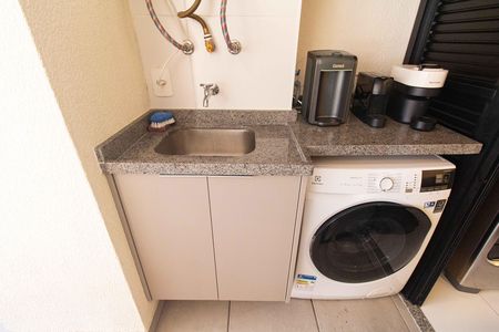 Apartamento à venda com 69m², 3 quartos e 1 vaga Apartamento à venda com 69m², 3 quartos e 1 vagaÁrea de Serviço