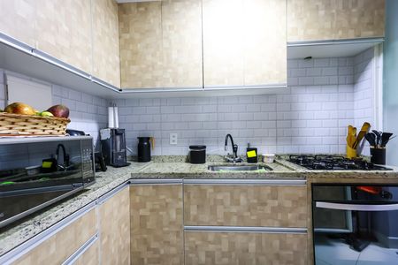 Apartamento à venda com 68m², 2 quartos e 1 vaga Apartamento à venda com 68m², 2 quartos e 1 vagacozinha