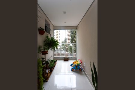 varanda de apartamento à venda com 2 quartos, 68m² em Jardim Henriqueta, Taboão da Serra