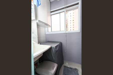 Área de Serviço de apartamento à venda com 2 quartos, 68m² em Jardim Henriqueta, Taboão da Serra