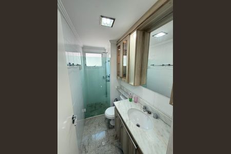Banheiro de apartamento à venda com 3 quartos, 92m² em Parque Prado, Campinas