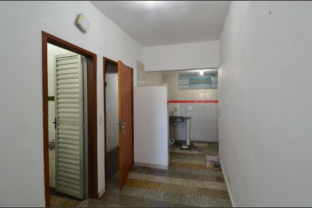Sala de kitnet/studio para alugar com 2 quartos, 39m² em Lagoinha, Belo Horizonte