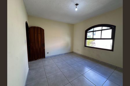 Casa para alugar com 250m², 5 quartos e 3 vagas Casa para alugar com 250m², 5 quartos e 3 vagasQuarto 3