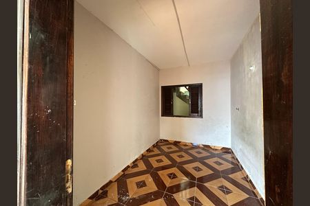 Casa para alugar com 250m², 5 quartos e 3 vagas Casa para alugar com 250m², 5 quartos e 3 vagasQuarto 1