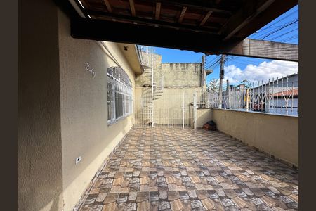 Casa para alugar com 250m², 5 quartos e 3 vagas Casa para alugar com 250m², 5 quartos e 3 vagasQuintal