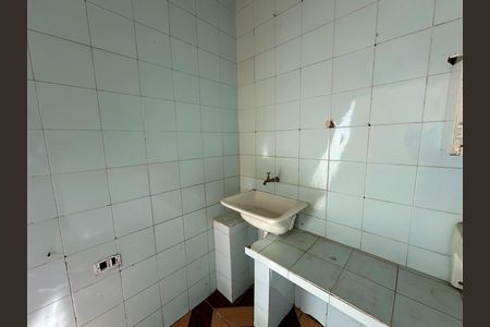 Casa para alugar com 250m², 5 quartos e 3 vagas Casa para alugar com 250m², 5 quartos e 3 vagasDetalhe da area de serviço