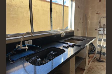 Casa para alugar com 250m², 5 quartos e 3 vagas Casa para alugar com 250m², 5 quartos e 3 vagasCozinha