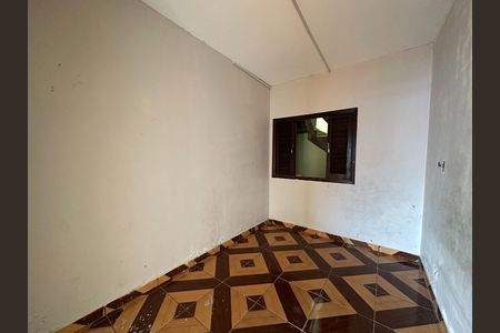 Casa para alugar com 250m², 5 quartos e 3 vagas Casa para alugar com 250m², 5 quartos e 3 vagasQuarto 1