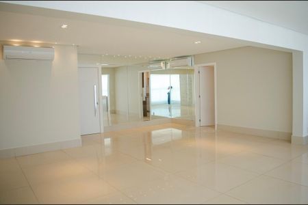 Apartamento para alugar com 150m², 3 quartos e 2 vagas