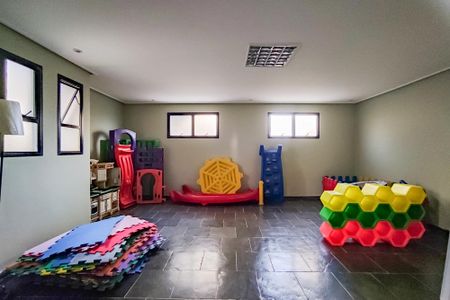 Apartamento para alugar com 120m², 3 quartos e 2 vagas Apartamento para alugar com 120m², 3 quartos e 2 vagasBirnquedoteca