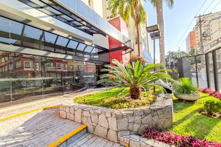 Apartamento para alugar com 120m², 3 quartos e 2 vagas Apartamento para alugar com 120m², 3 quartos e 2 vagasEntrada