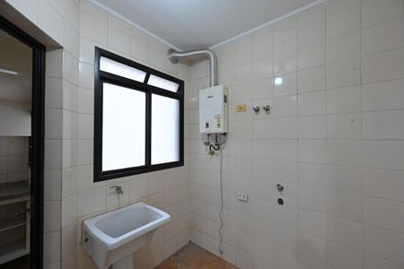 Apartamento para alugar com 120m², 3 quartos e 2 vagas Apartamento para alugar com 120m², 3 quartos e 2 vagasLavandeira