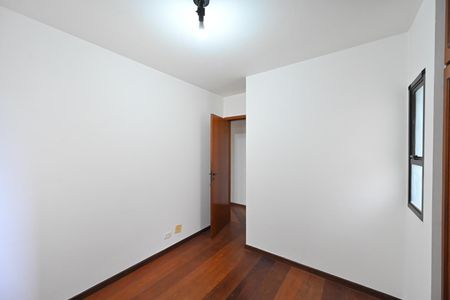Apartamento para alugar com 120m², 3 quartos e 2 vagas Apartamento para alugar com 120m², 3 quartos e 2 vagasQuarto 3