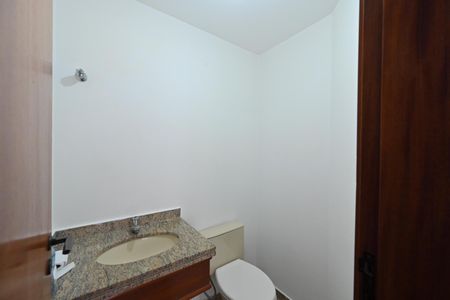 Apartamento para alugar com 120m², 3 quartos e 2 vagas Apartamento para alugar com 120m², 3 quartos e 2 vagasLavabo