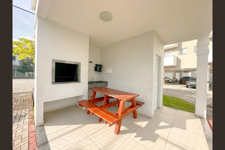 Apartamento para alugar com 55m², 2 quartos e 1 vagaÁrea comum - Churrasqueira