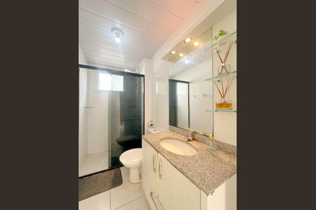 Apartamento para alugar com 55m², 2 quartos e 1 vagaBanheiro