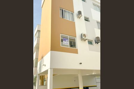 Apartamento para alugar com 55m², 2 quartos e 1 vagaPlaquinha