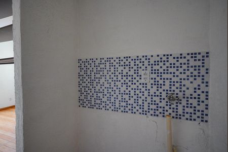 Cozinha de apartamento para alugar com 2 quartos, 39m² em Lomba do Pinheiro, Porto Alegre