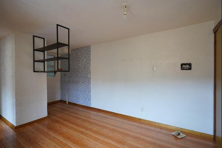 Sala de apartamento para alugar com 2 quartos, 39m² em Lomba do Pinheiro, Porto Alegre
