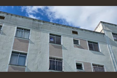 Placa de apartamento para alugar com 2 quartos, 44m² em Bairro Gávea Ii, Vespasiano