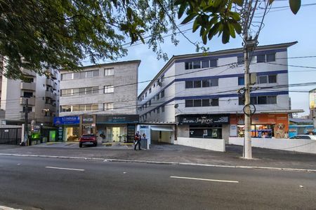Studio para alugar com 45m², 0 quarto e 1 vaga Studio para alugar com 45m², 0 quarto e 1 vagaFachada