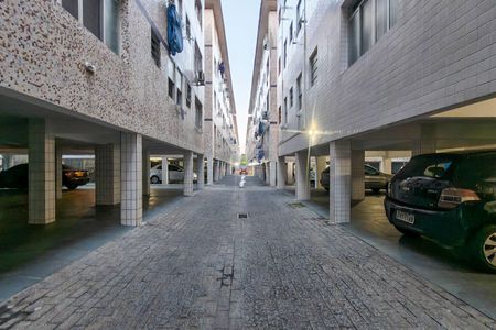 Studio para alugar com 45m², 0 quarto e 1 vaga Studio para alugar com 45m², 0 quarto e 1 vagaGaragem