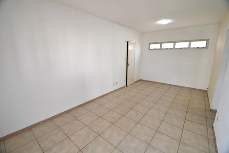 Quarto de kitnet/studio para alugar com 1 quarto, 42m² em Centro, Campinas