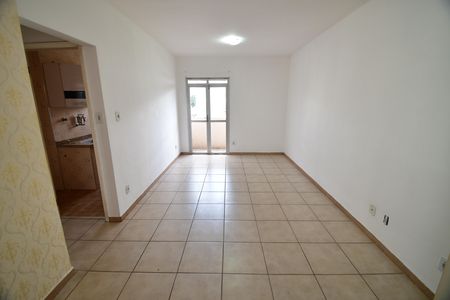 Quarto de kitnet/studio para alugar com 1 quarto, 42m² em Centro, Campinas