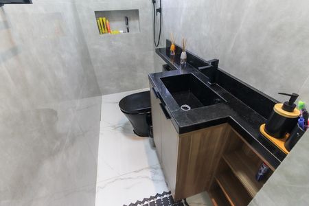 Casa para alugar com 250m², 3 quartos e 2 vagas Casa para alugar com 250m², 3 quartos e 2 vagasBanheiro Social