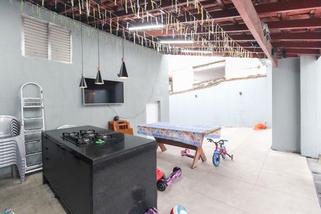 Casa para alugar com 250m², 3 quartos e 2 vagas Casa para alugar com 250m², 3 quartos e 2 vagasÁrea Externa - Churrasqueira