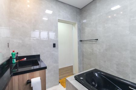 Casa para alugar com 250m², 3 quartos e 2 vagas Casa para alugar com 250m², 3 quartos e 2 vagasBanheiro Quarto 3 - Suíte