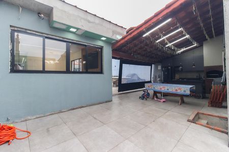 Casa para alugar com 250m², 3 quartos e 2 vagas Casa para alugar com 250m², 3 quartos e 2 vagasÁrea Externa - Churrasqueira