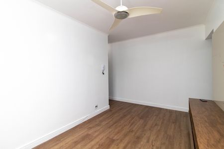 Sala de apartamento para alugar com 1 quarto, 50m² em Partenon, Porto Alegre
