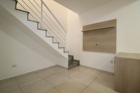 Sala de apartamento para alugar com 2 quartos, 94m² em Parque das Nações, Santo André