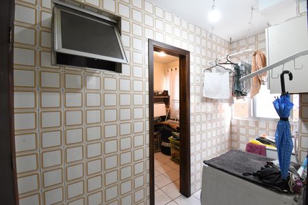 Apartamento à venda com 94m², 3 quartos e 1 vagaÁrea de Serviço